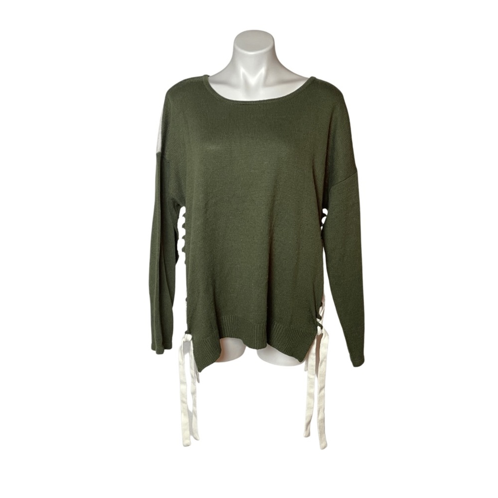 Alison Andrews color block sweater size 3X olive and white with lace sides